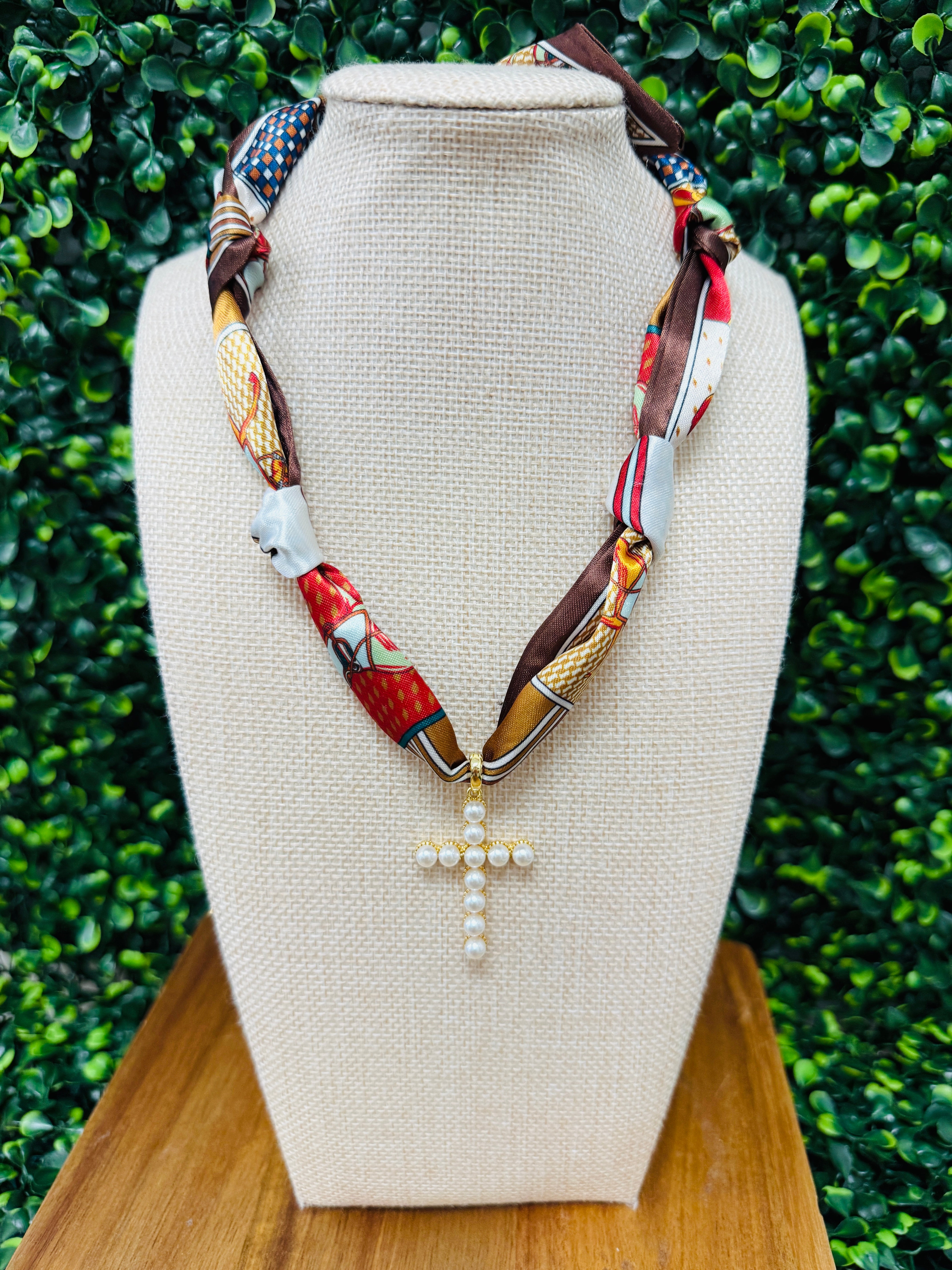 Pearled Path Scarf Necklace