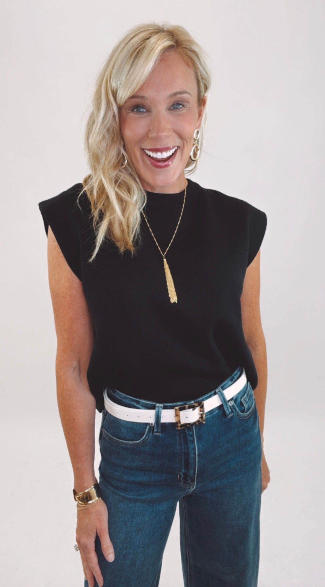 Sleek Sweater Top (black)