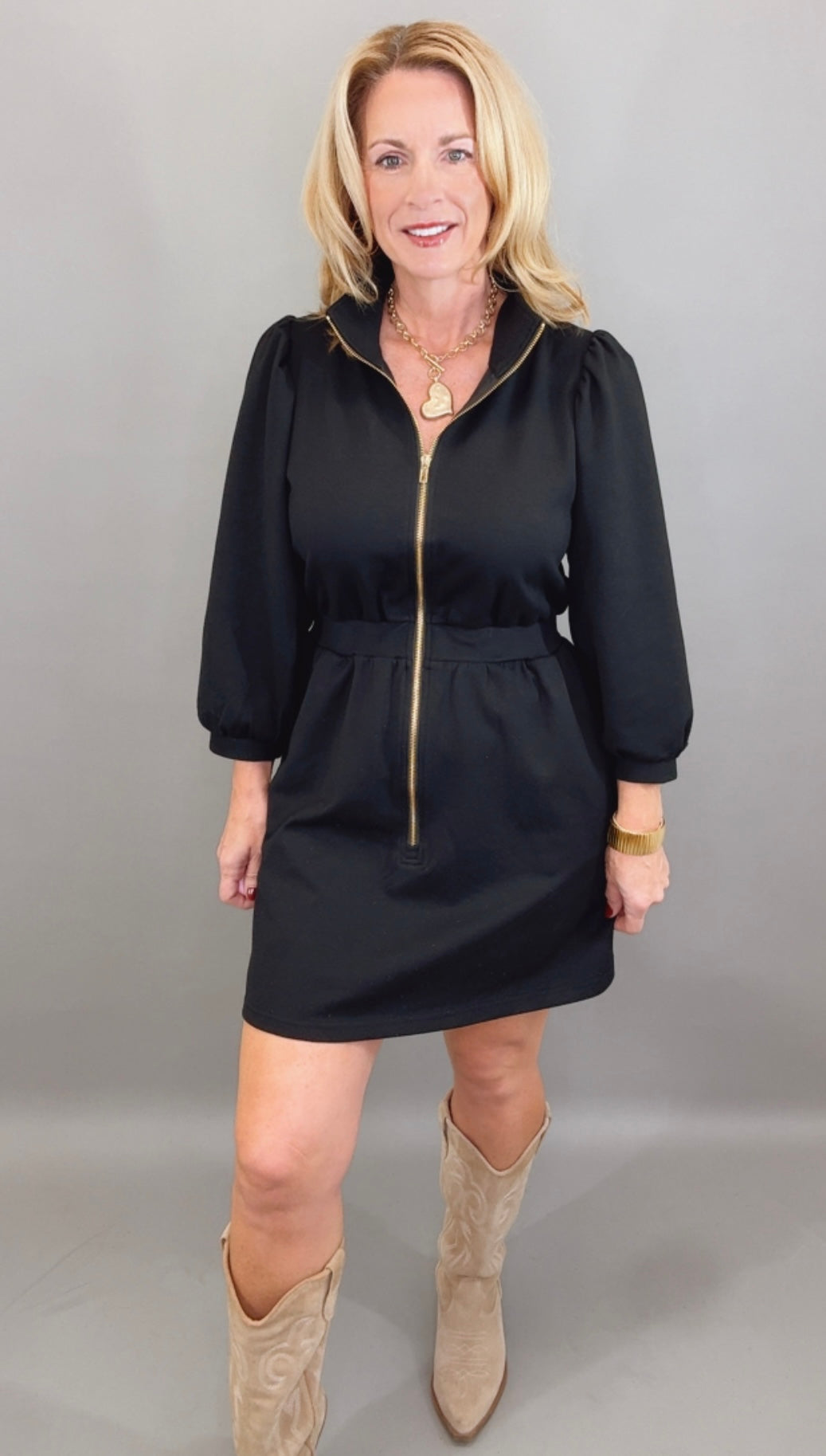 City Stroll Dress (black)