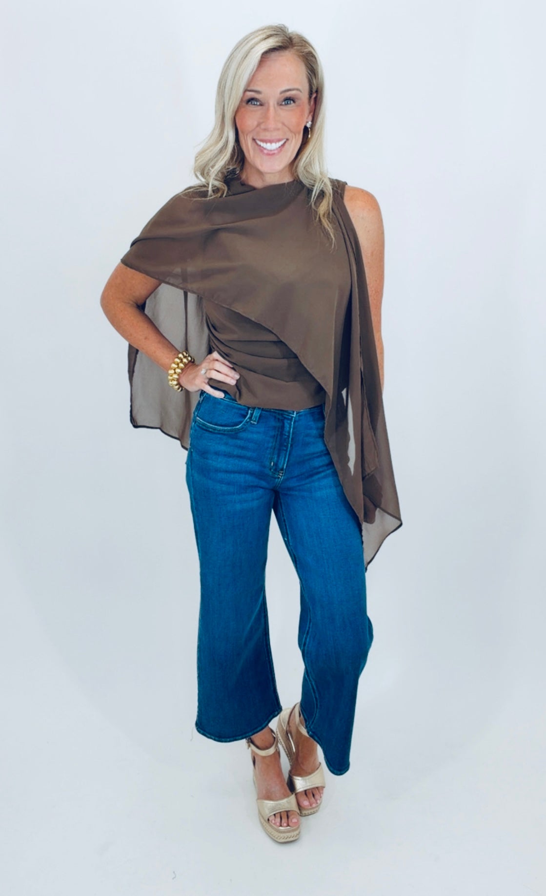 Drape Me Away Top (mocha)