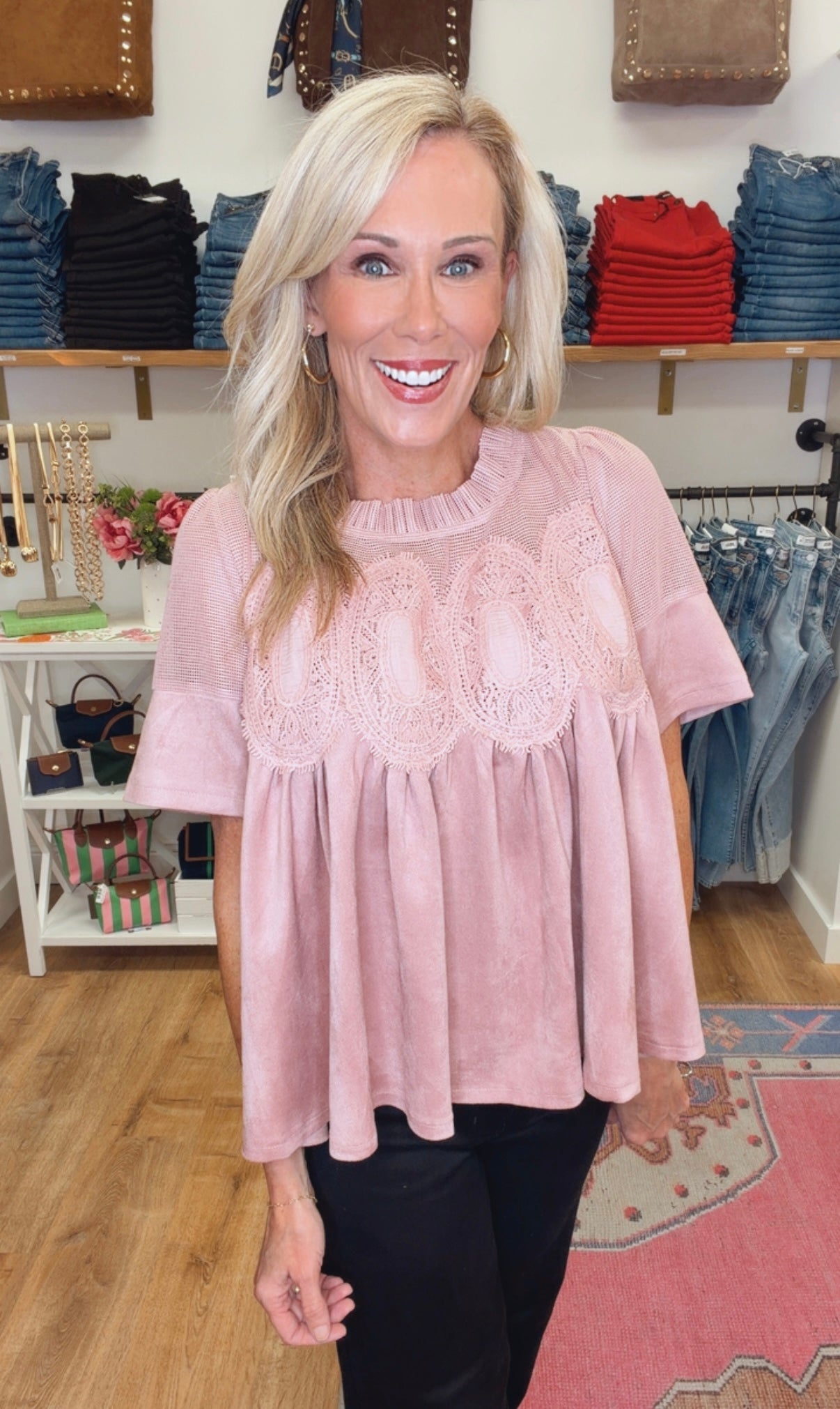Delicate Details Top (blush)