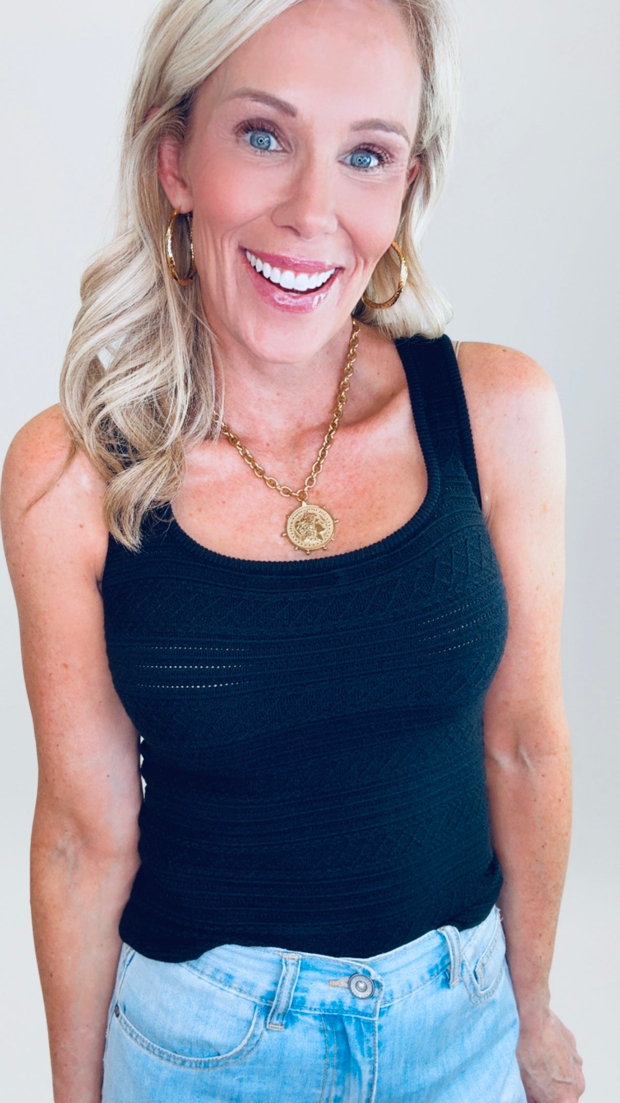 Texture Theory Tank (black)