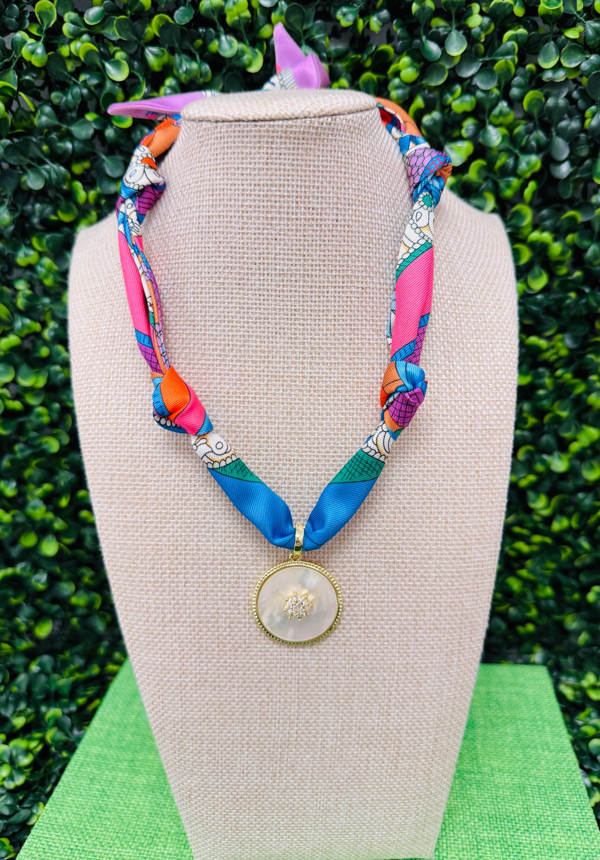 Pop Starburst Scarf Necklace