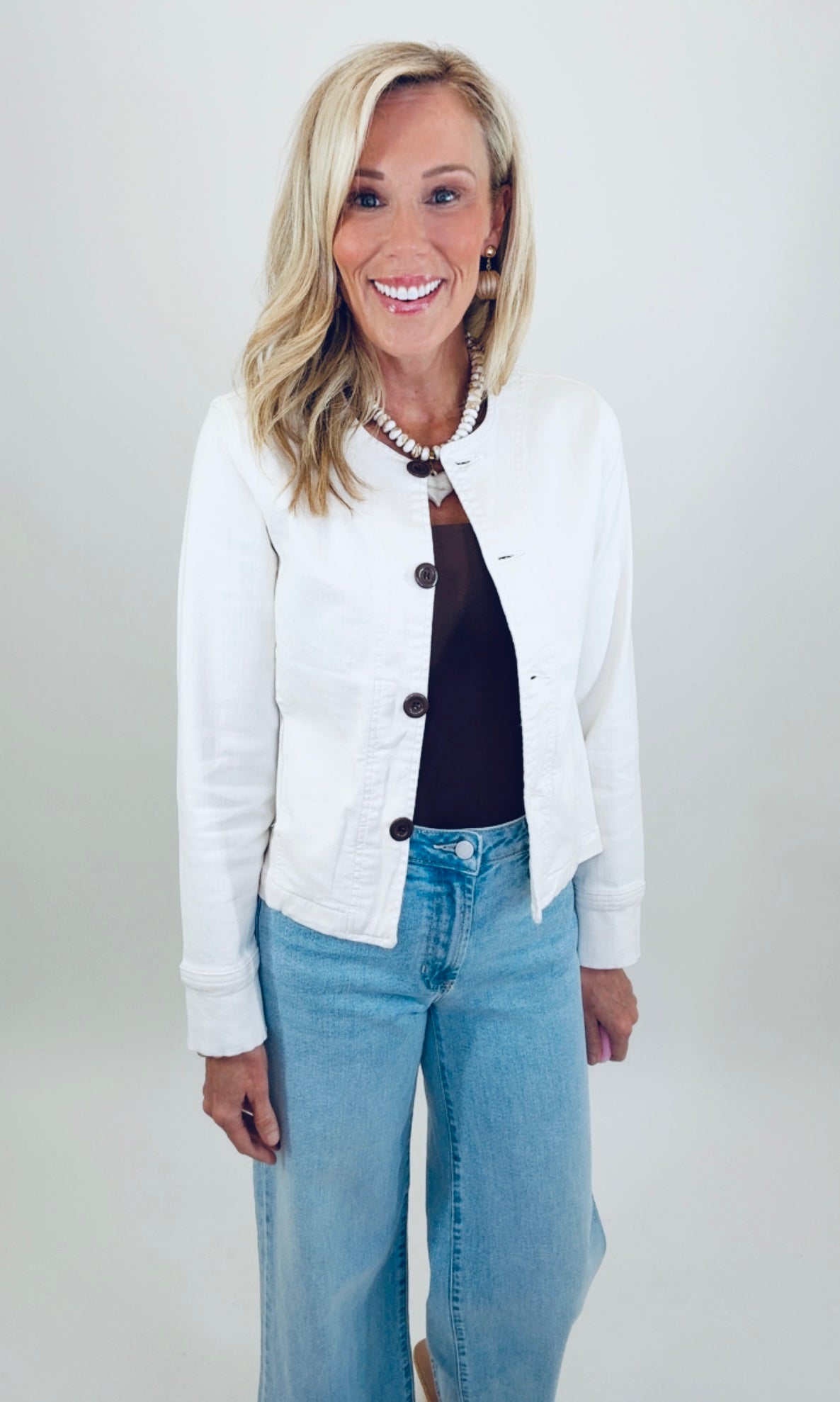 Barrel Denim Jacket (off-white)