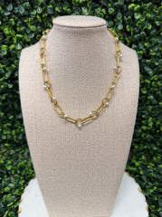 Refined Link Pearl Necklace