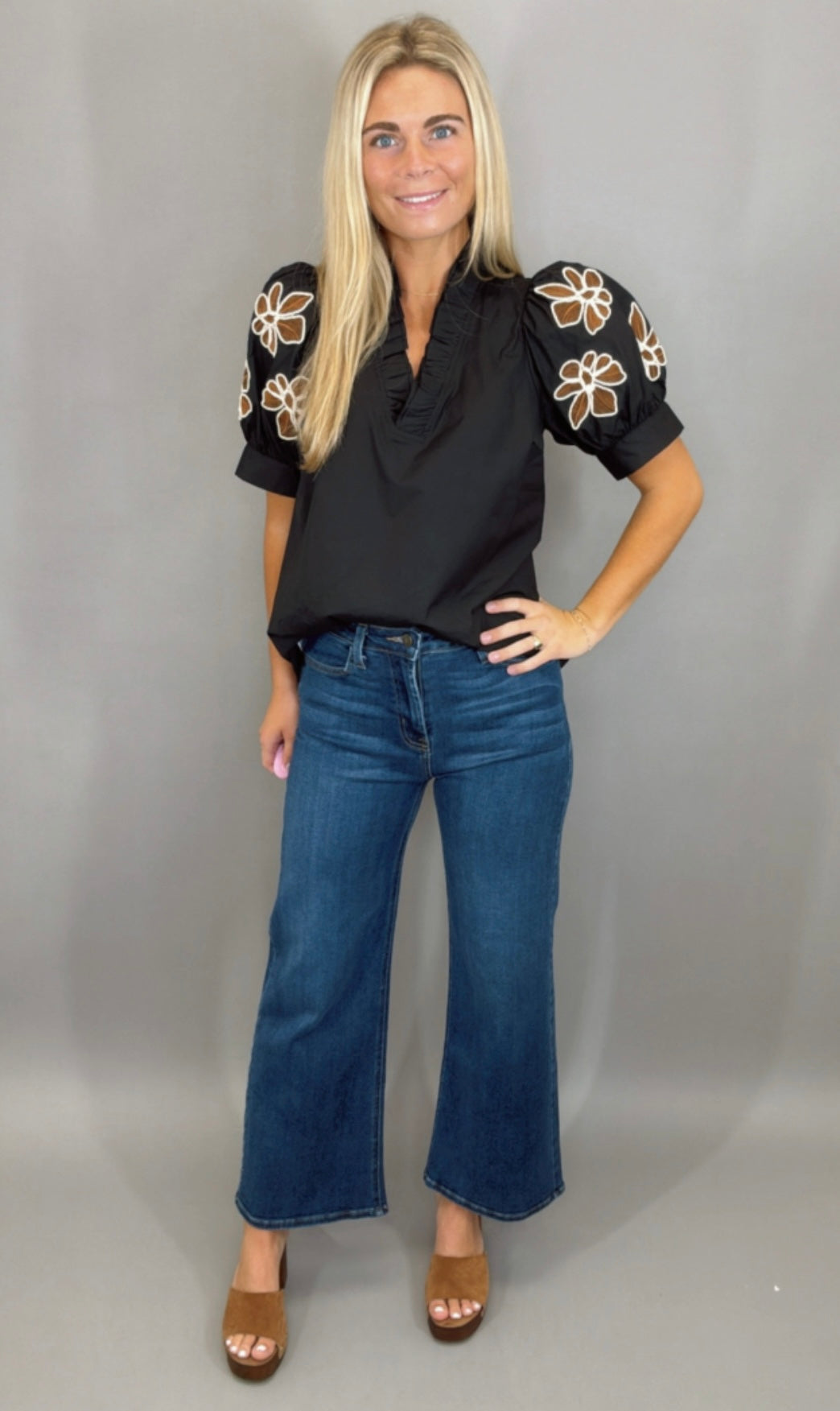 Rustic Rose Top (black)