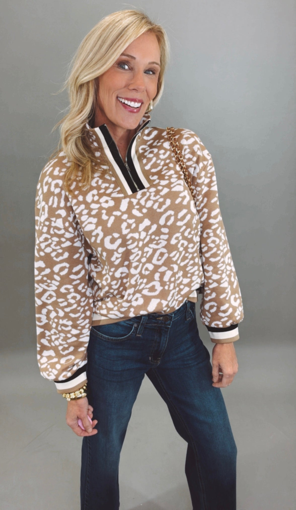 Urban Wild Half-Zip Sweater (taupe)