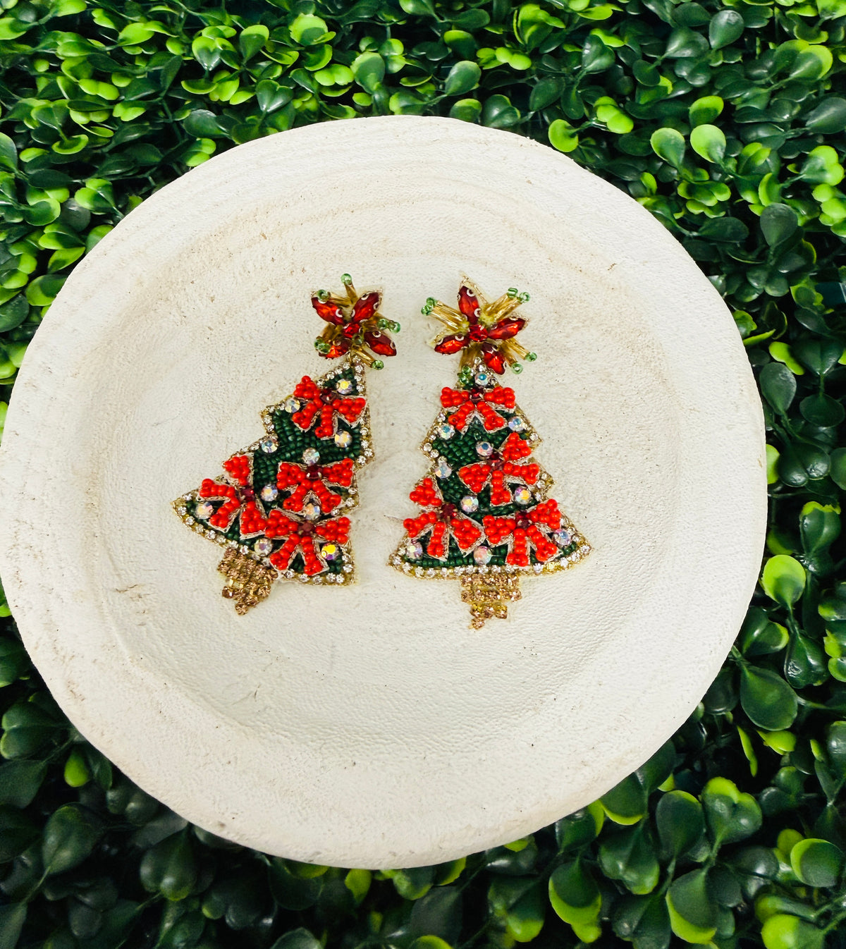 Merry Mistletoe Earrings