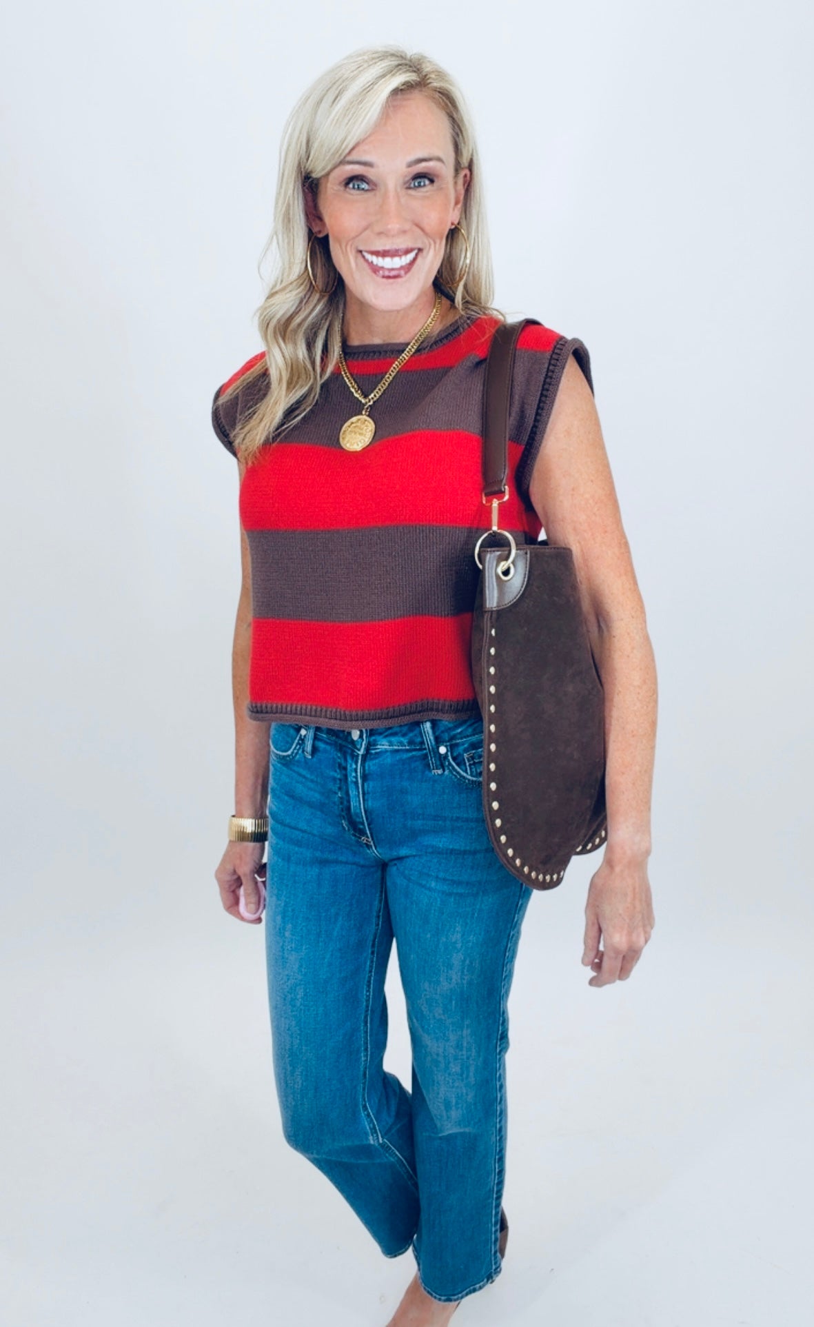 Cape Cottage Sweater (brown/red)