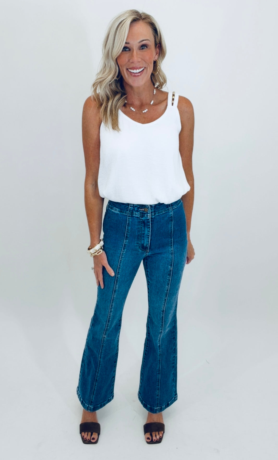 Stud Statement Tank (white)