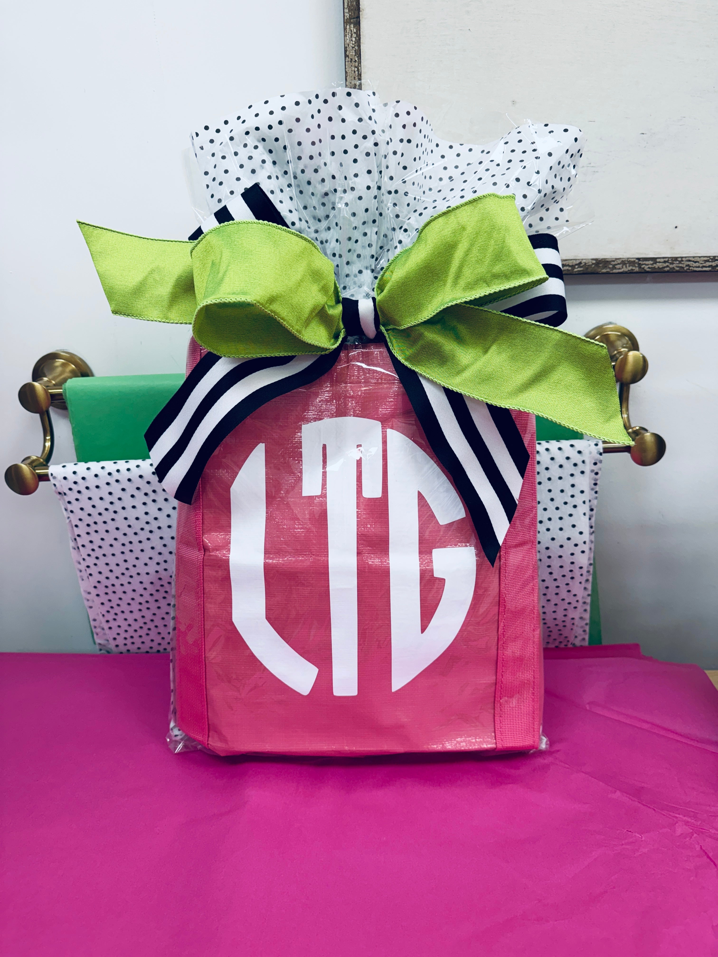 Packin' Pretty Tote