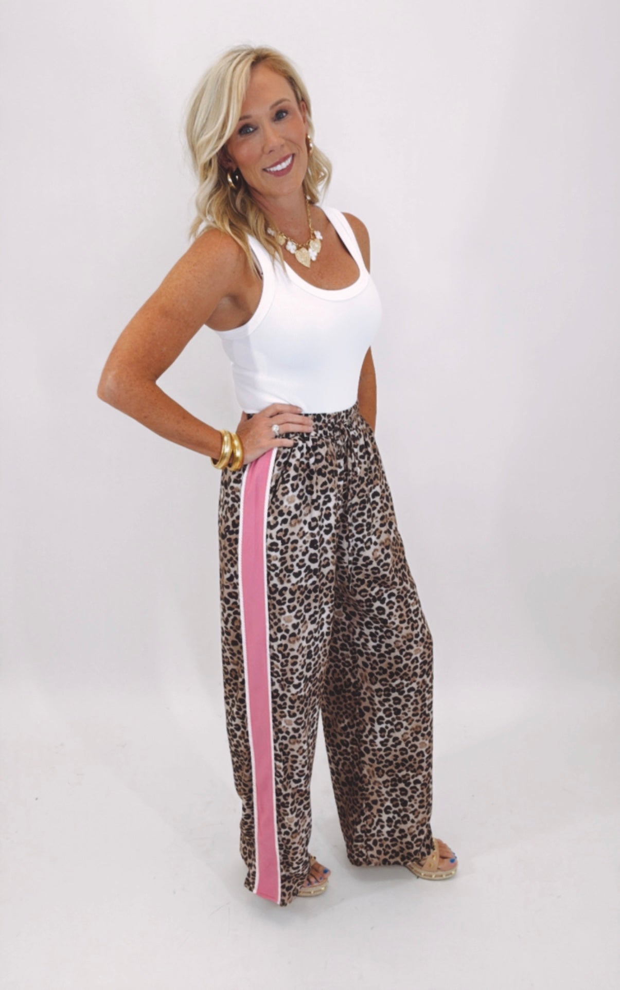 Run Wild Track Pant (pink)