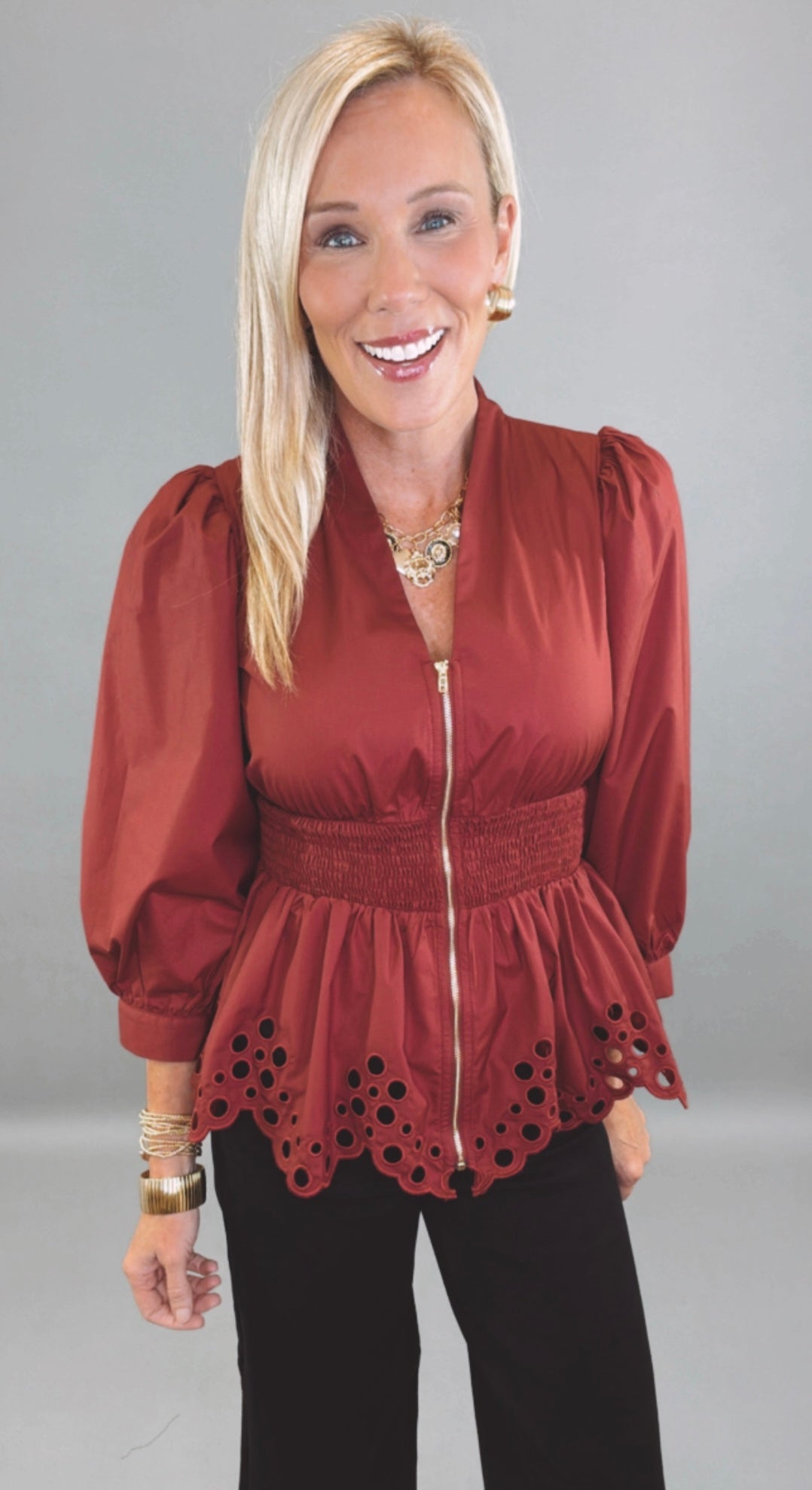 Darling Detail Top (burgundy)