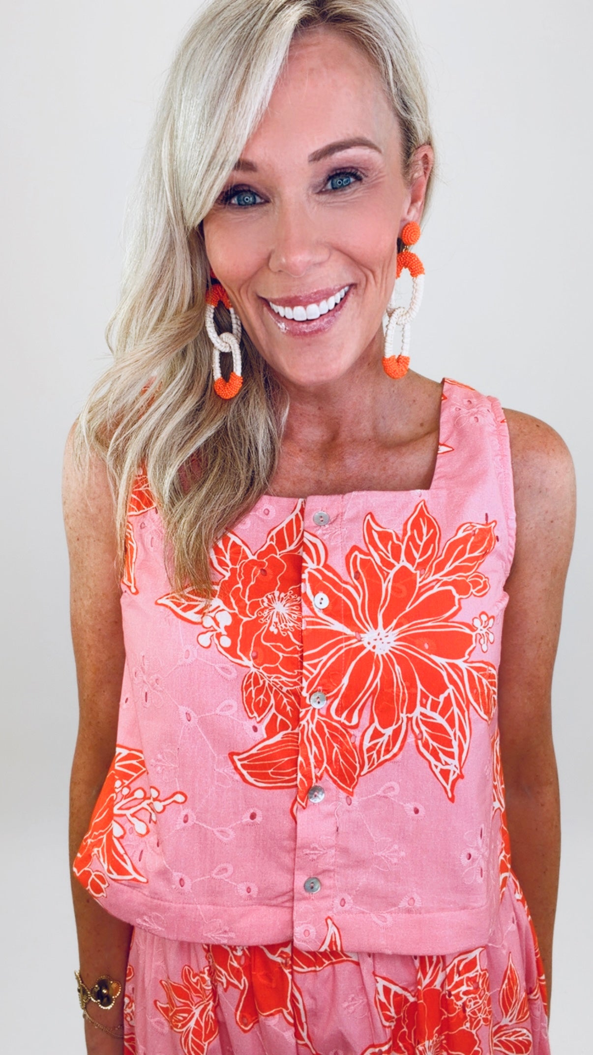 Hibiscus Glow Top