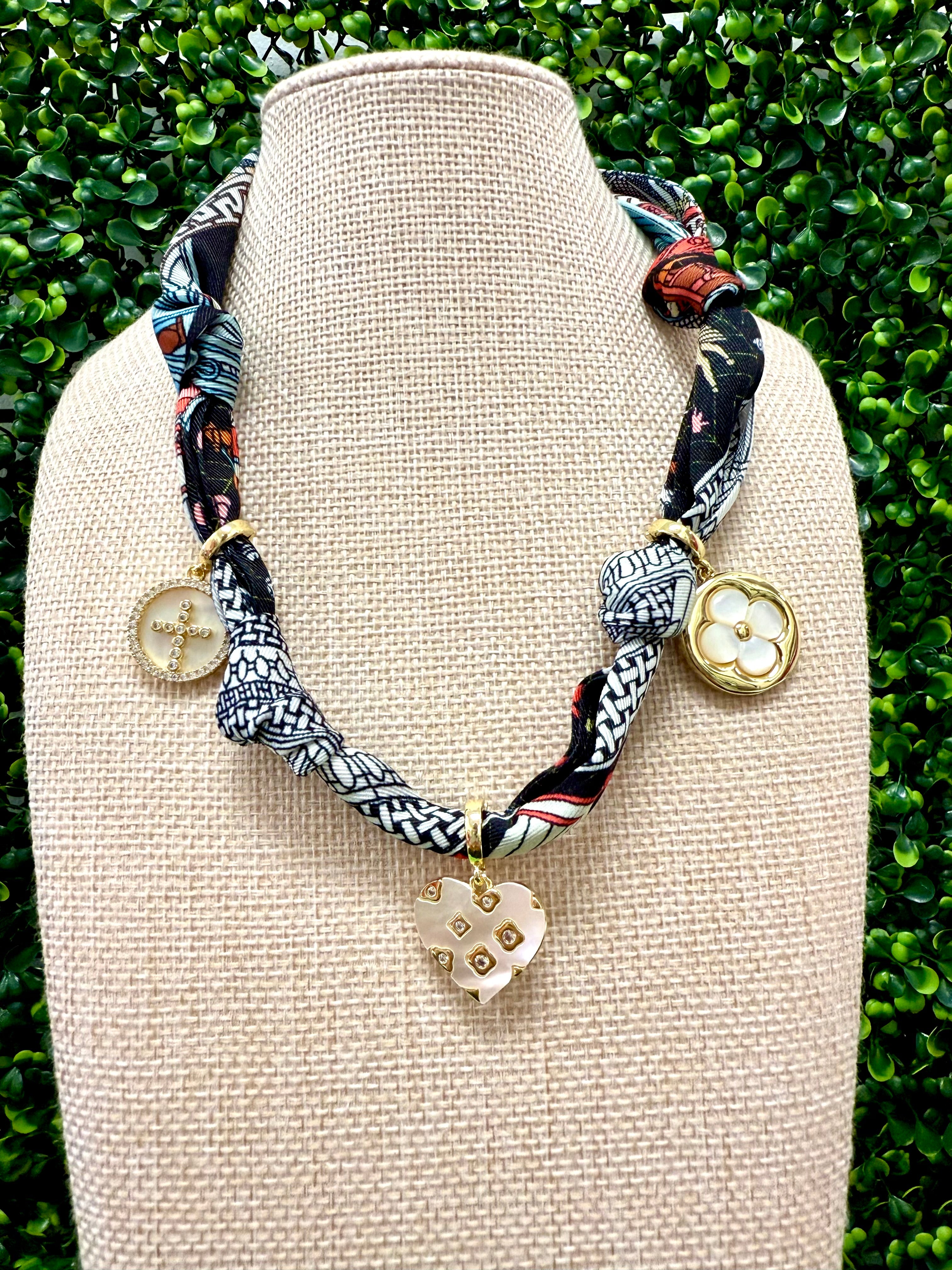 Sweet Emblem Scarf Necklace
