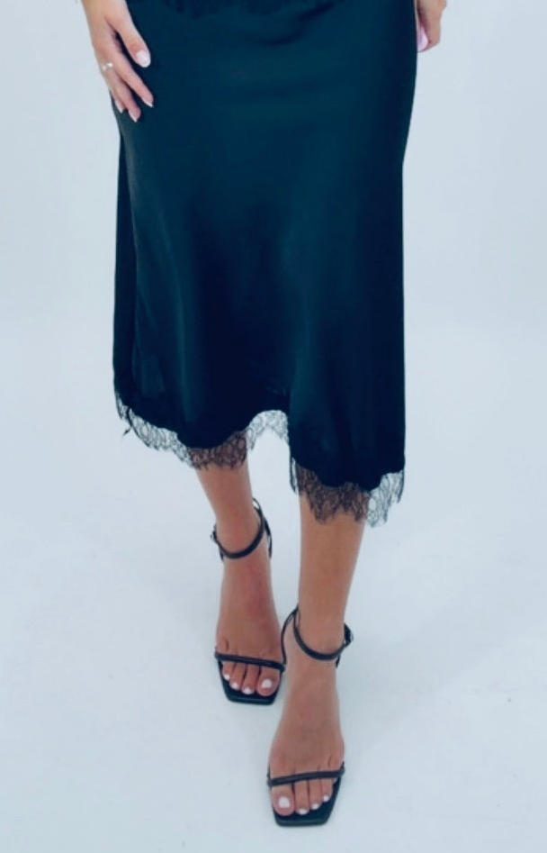 Lace & Luxury Skirt