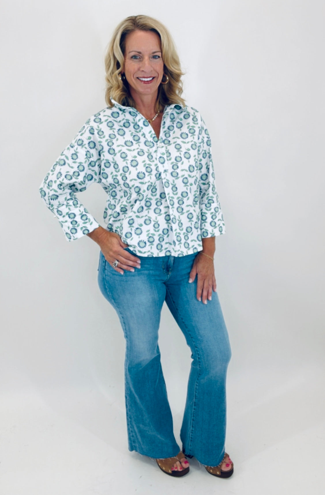 Button & Blossom Top (blue)