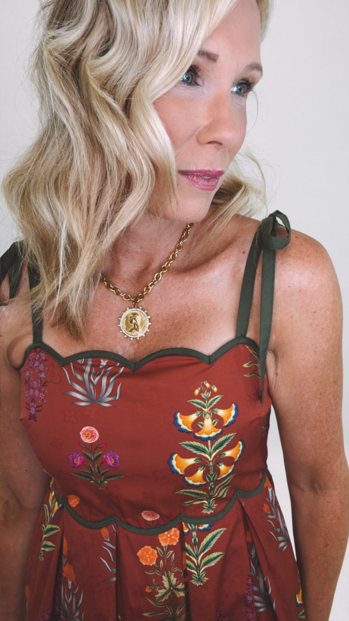 Flora Vista Dress (wine)