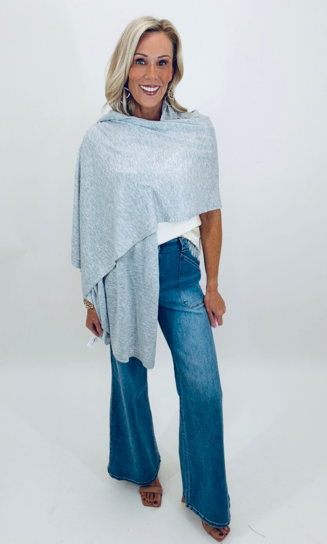 Collins Cashmere Blend Wrap  Description