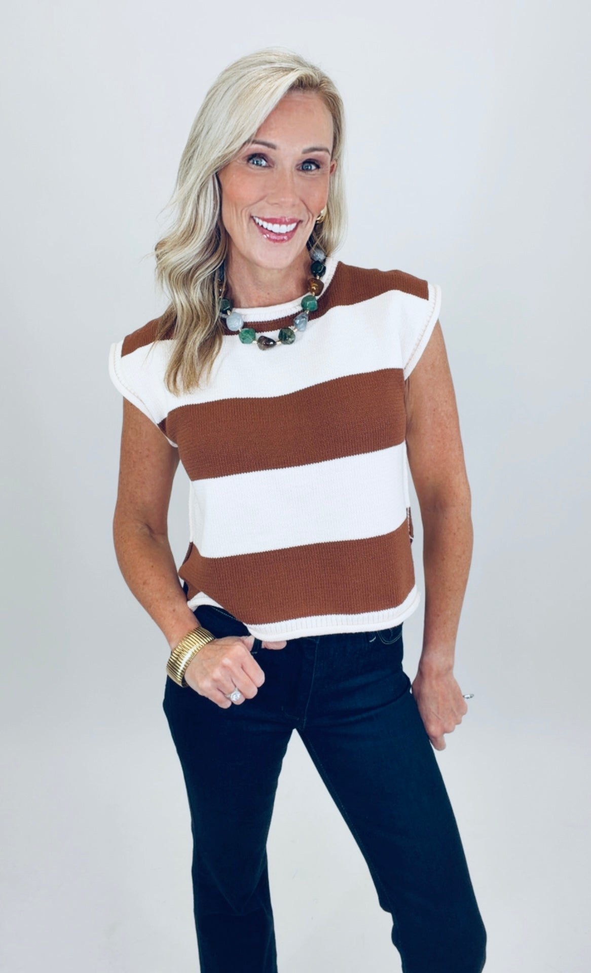 Cape Cottage Sweater (mocha)