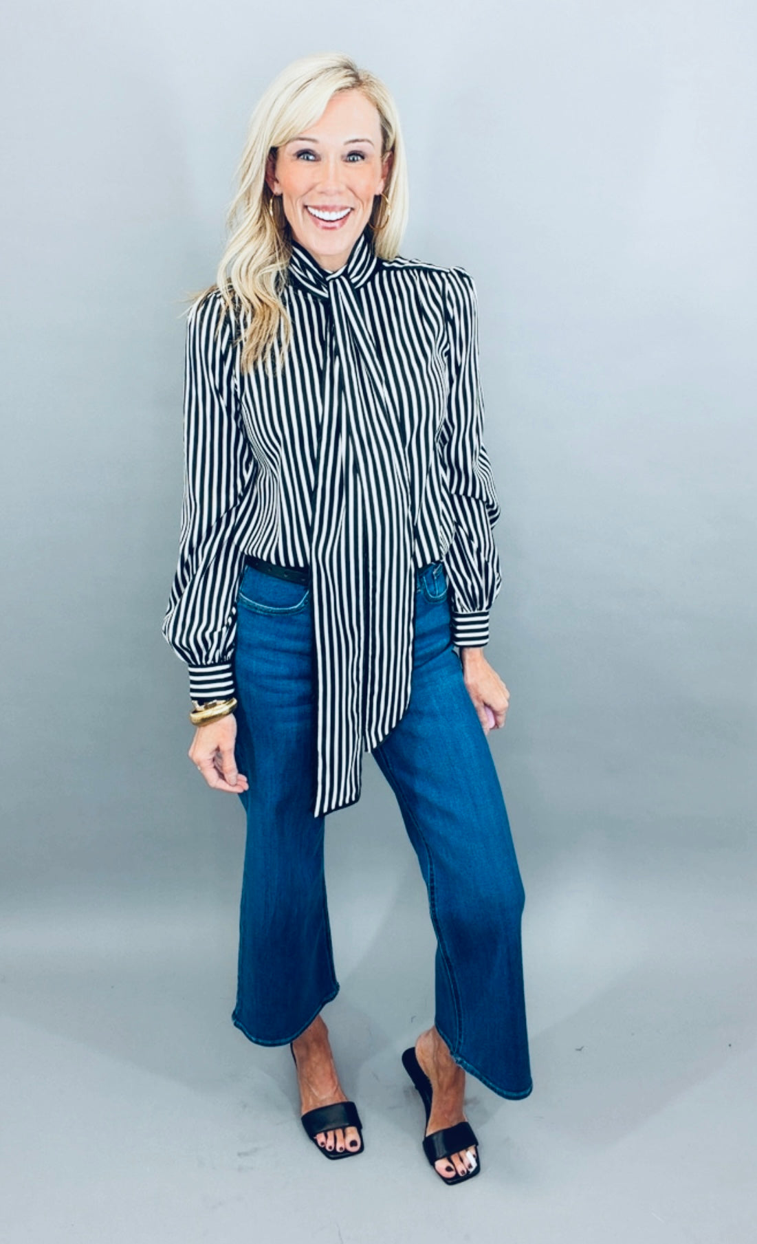 Between the Lines Top