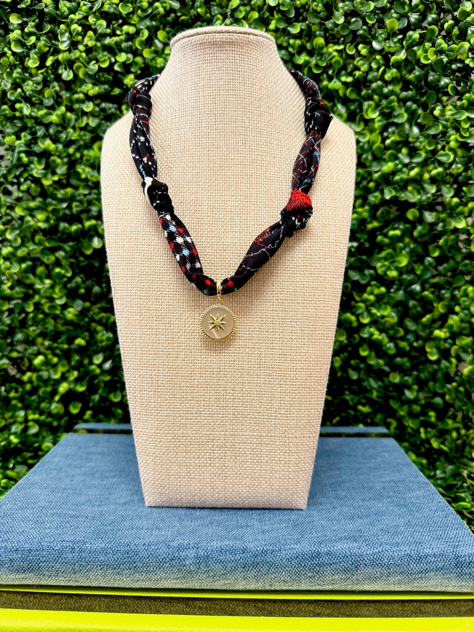 Guiding Star Scarf Necklace