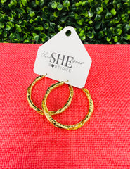 Twist of Gold Hoop
