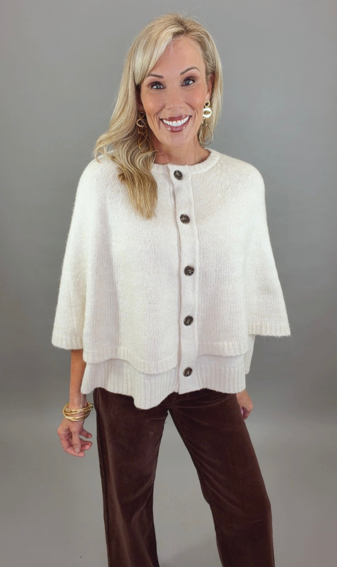 Cape Escape Cardigan (ecru)