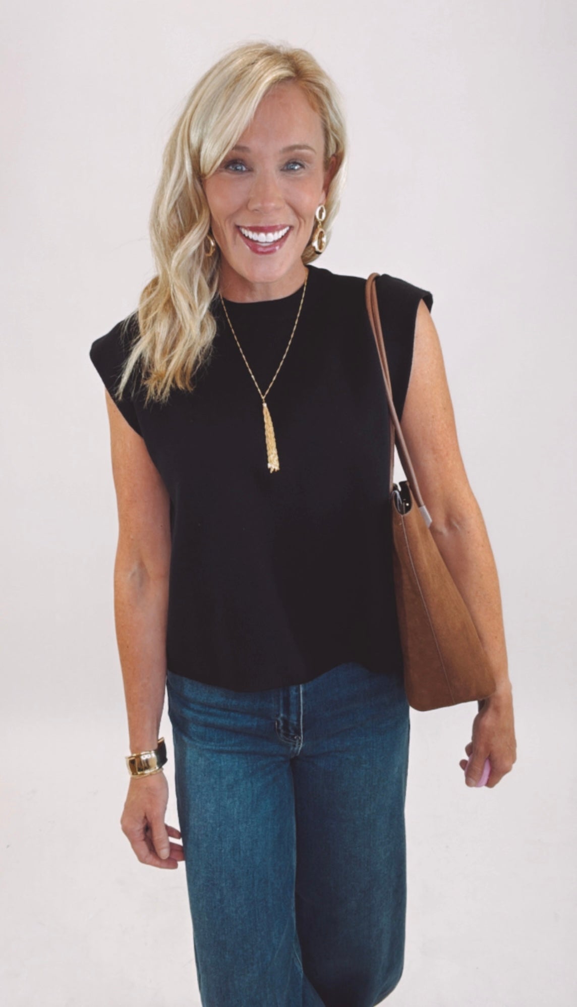 Sleek Sweater Top (black)
