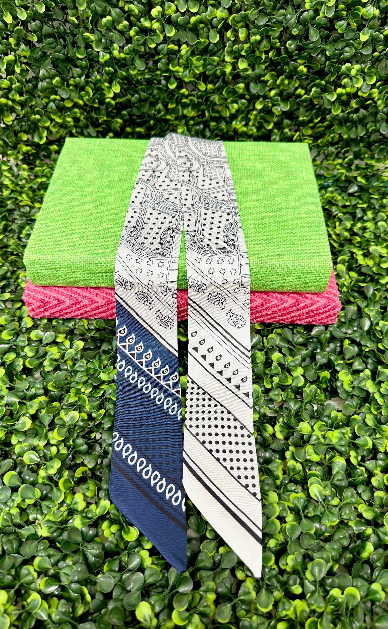 Charm Bar Twilly Scarf
