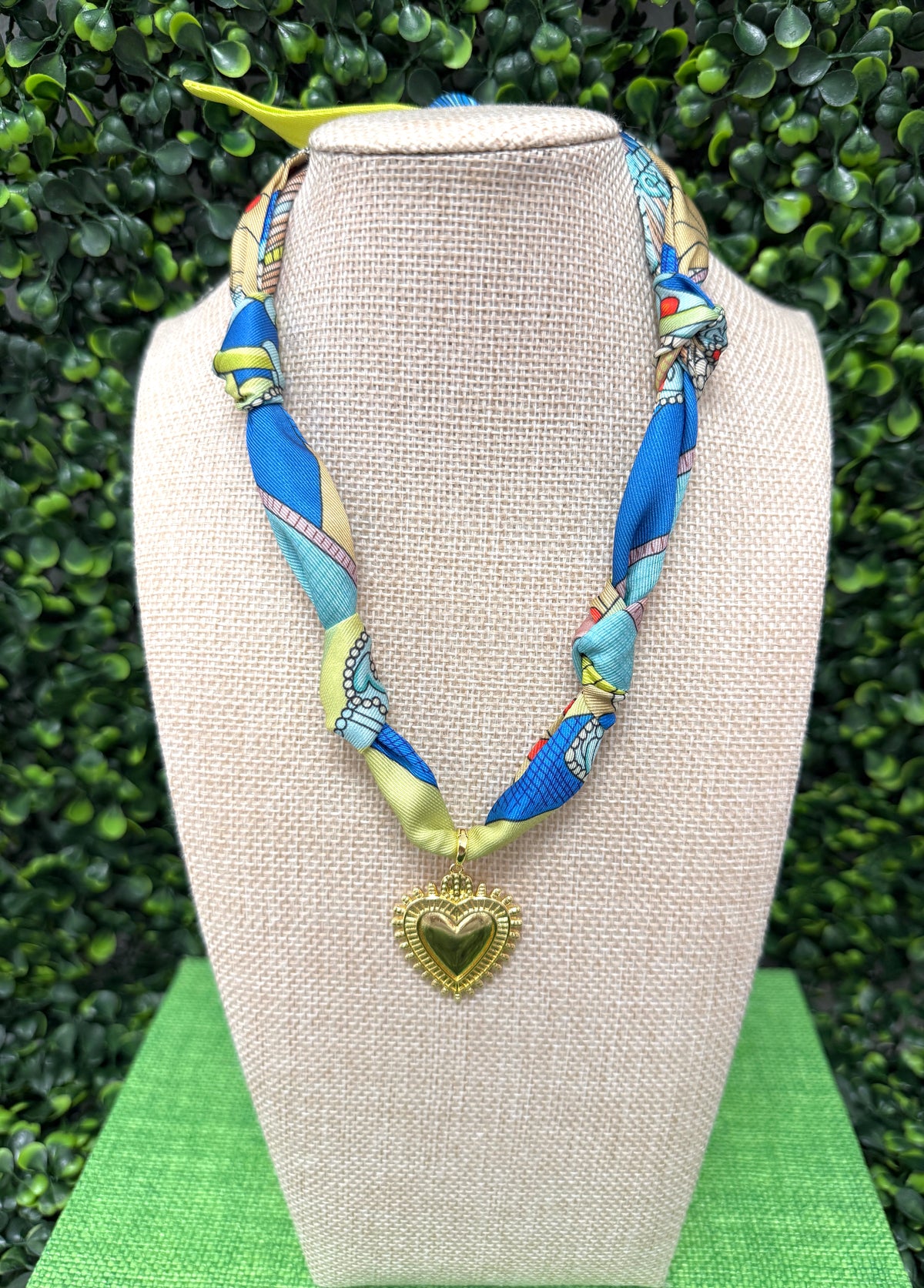 Heartfelt Halo Scarf Necklace