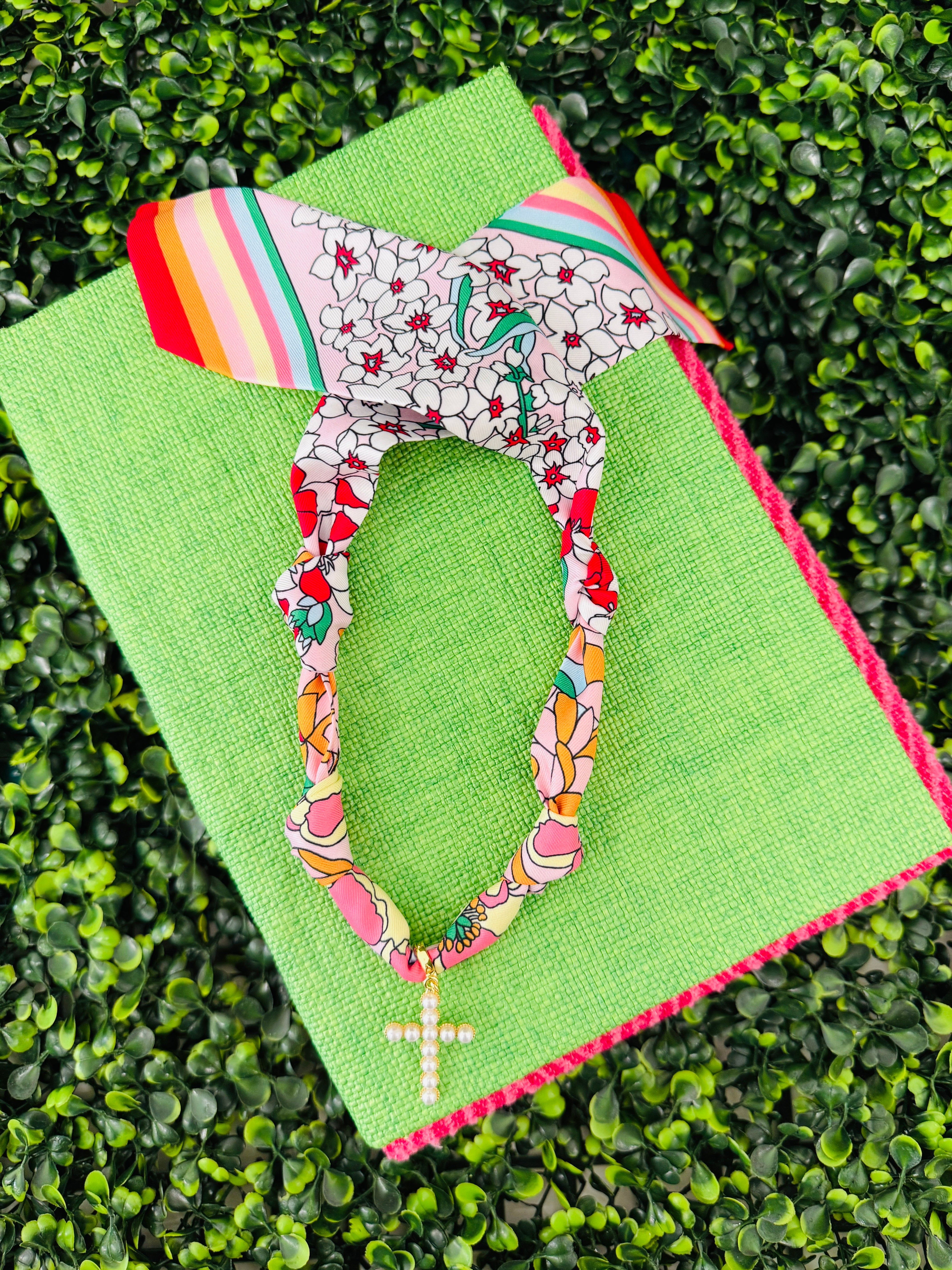 Sunday Bloom Scarf Necklace