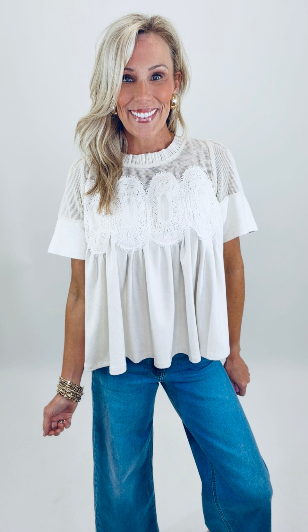Delicate Details Top (ivory)