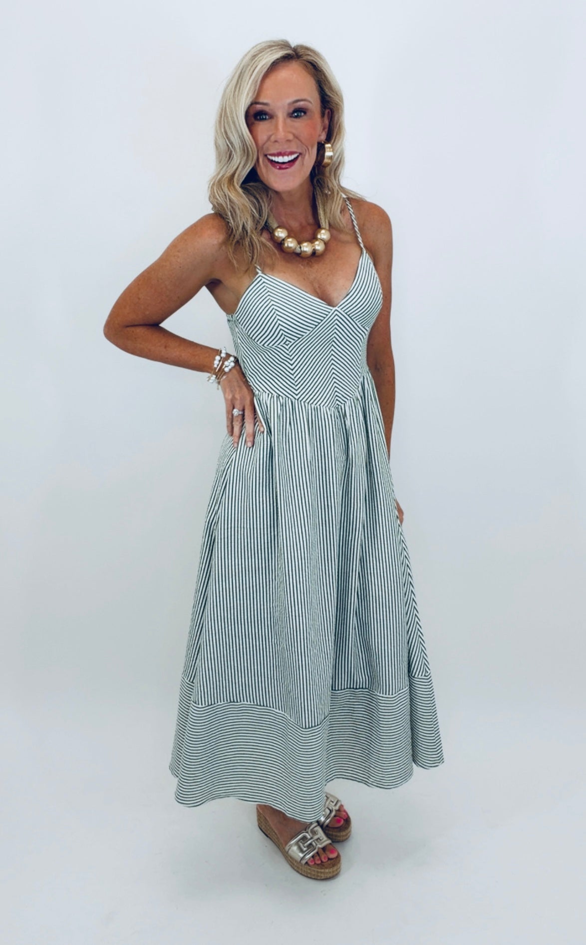 Basque Beauty Dress (green)