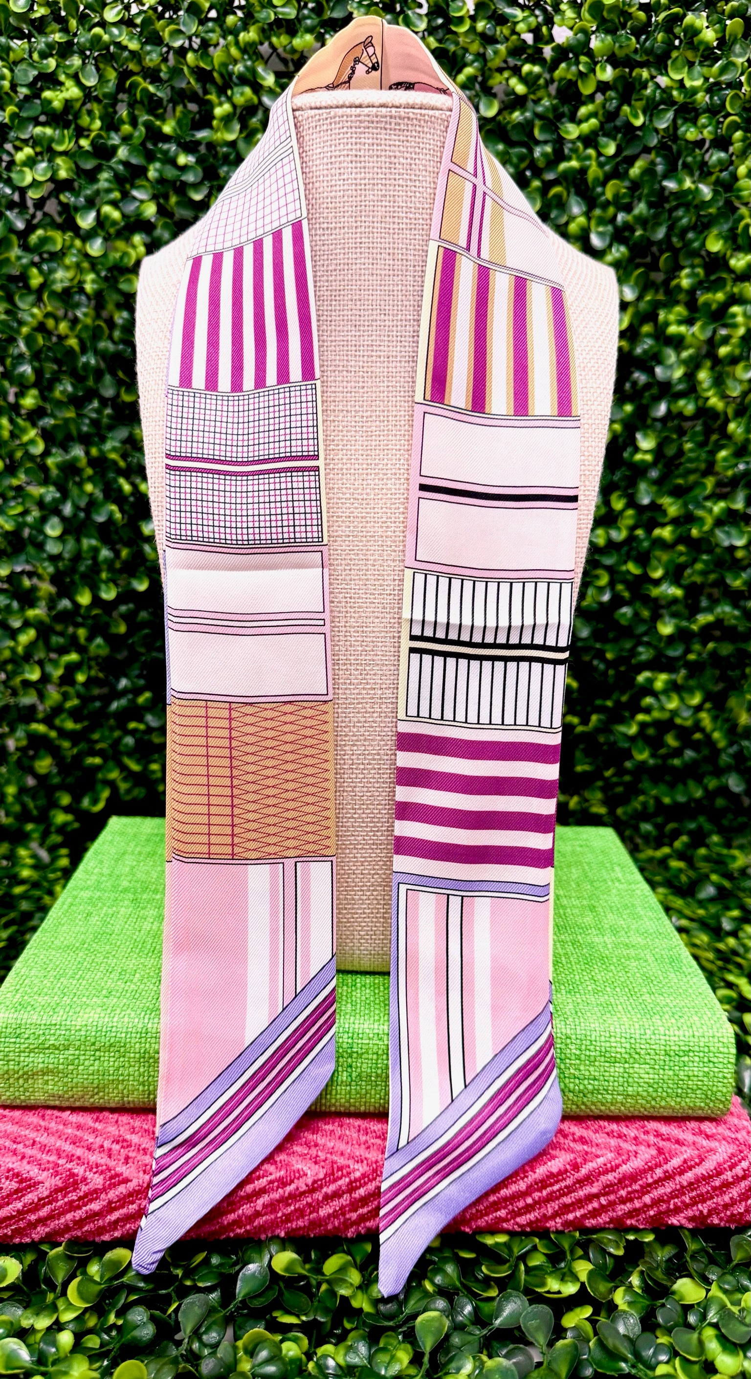 Charm Bar Twilly Scarf