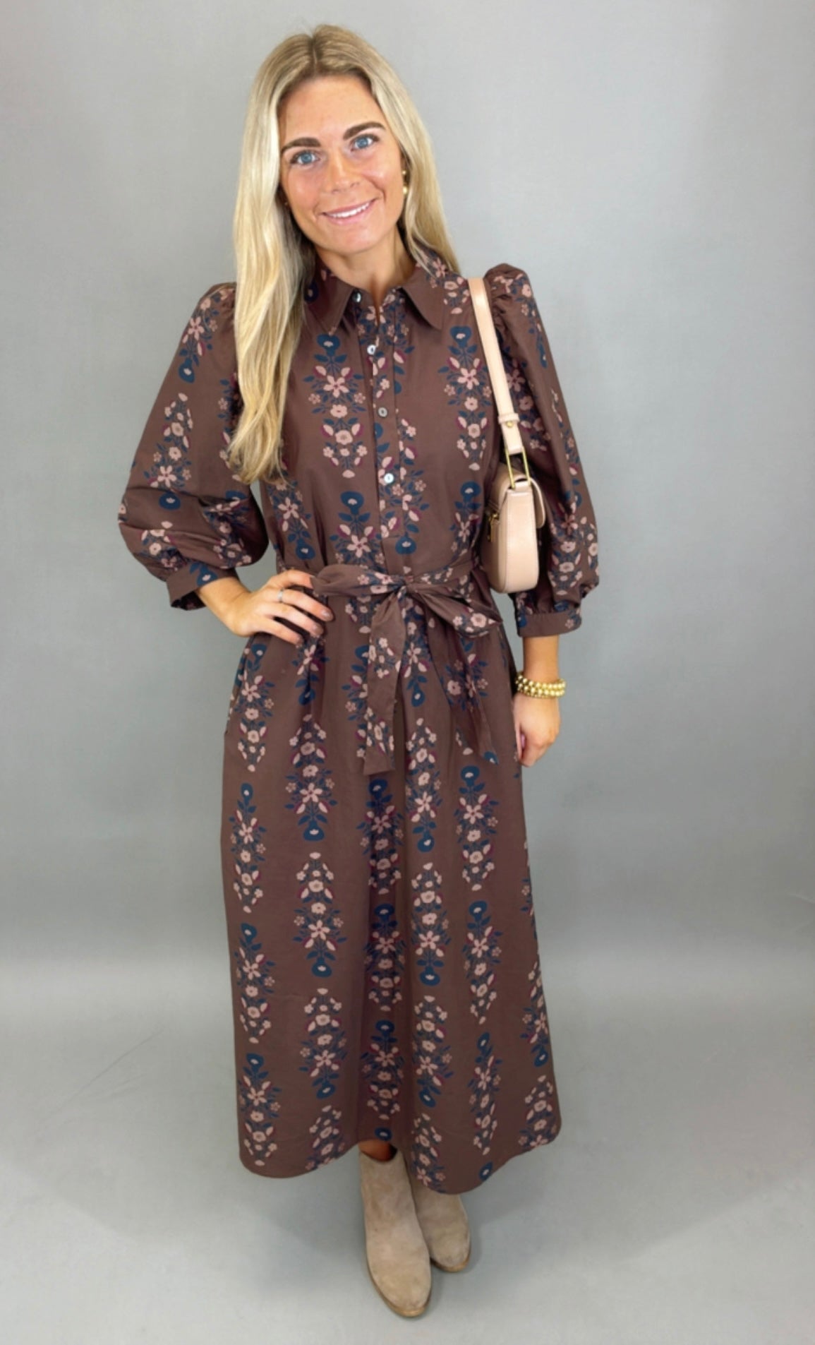 Storyline Midi Dress (brown)