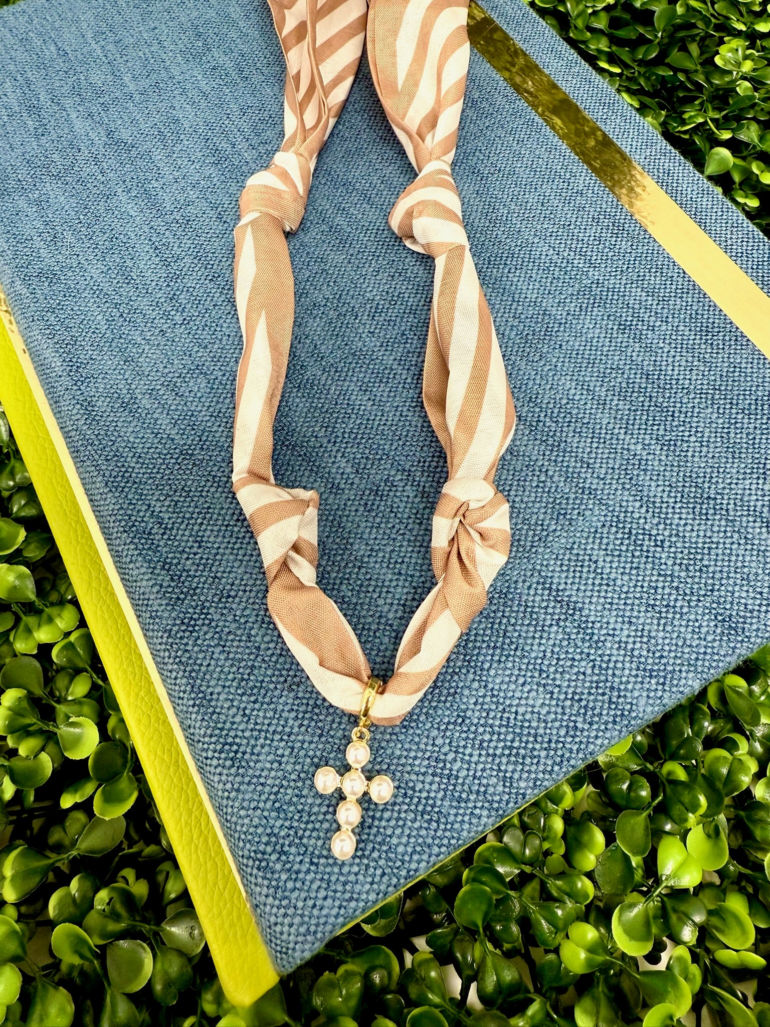 Gracebound Scarf Necklace