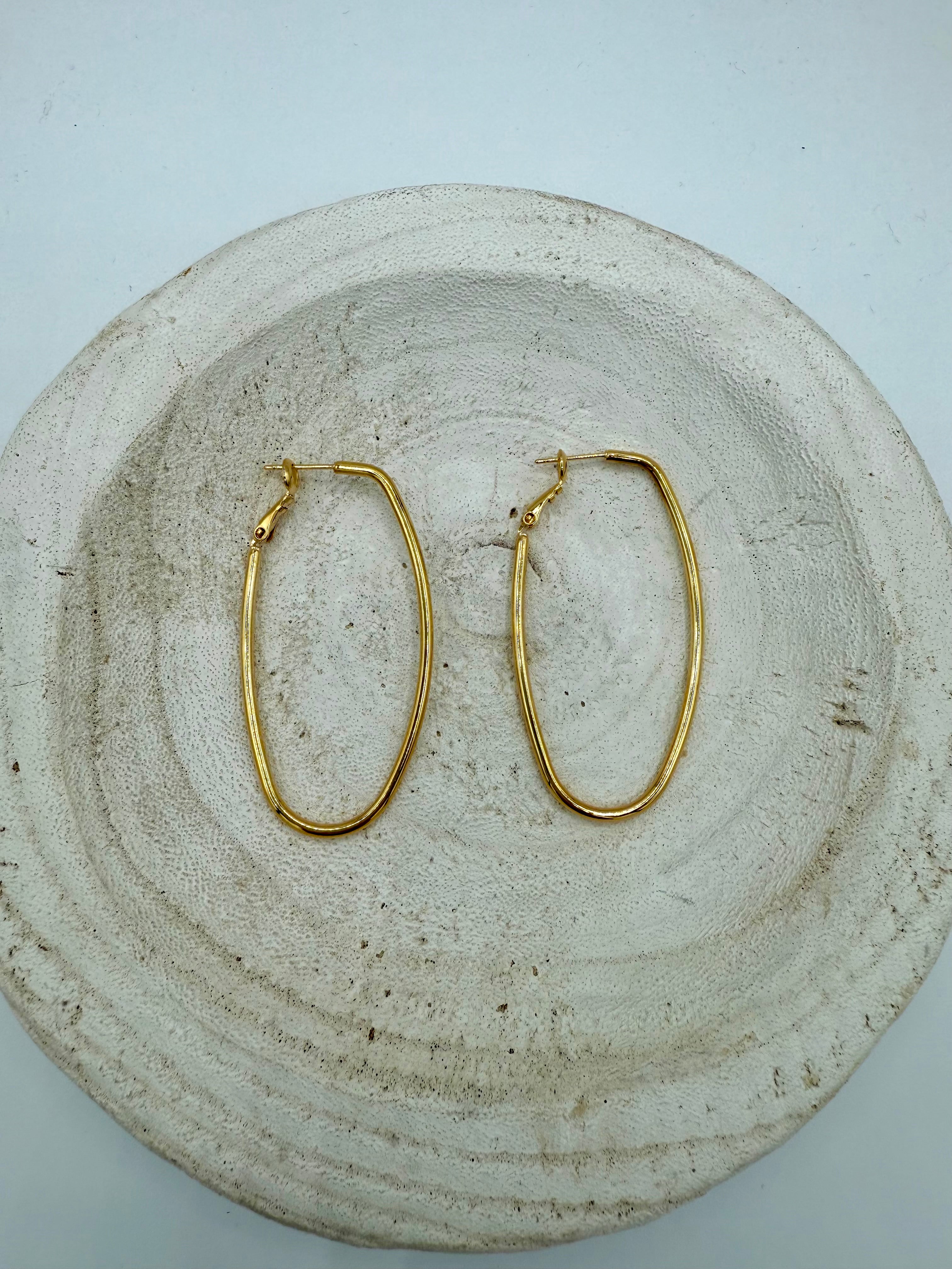 oval earring