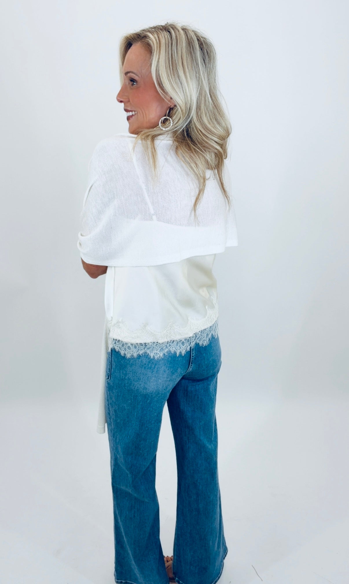 Collins Cashmere Blend Wrap  Description