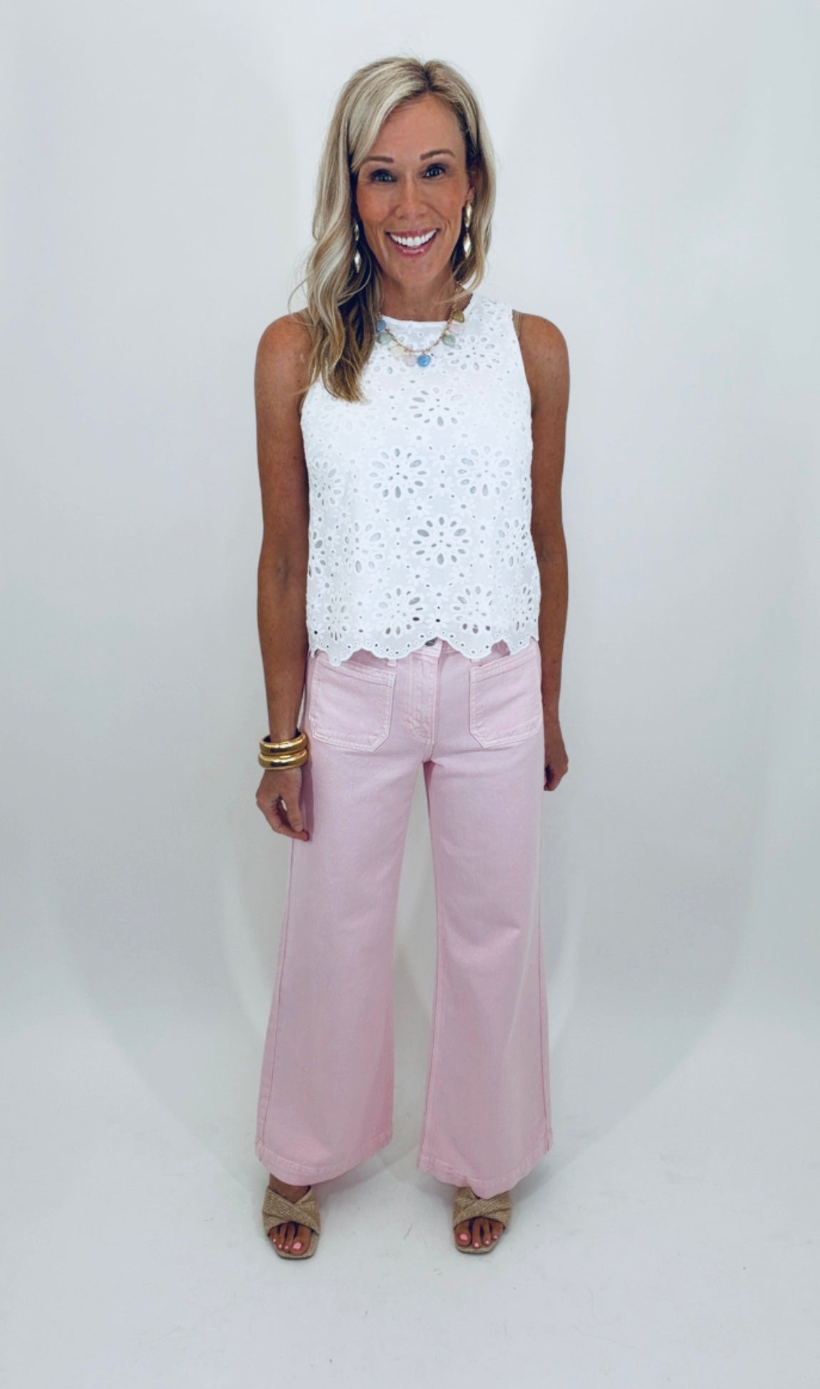Micro Patch Pocket Wide Leg Jean (pink)
