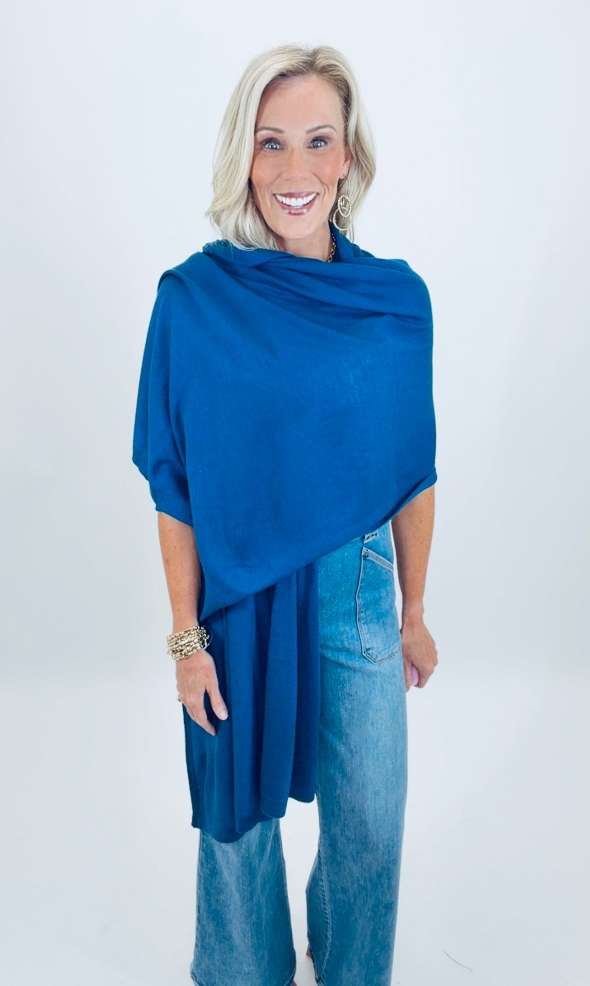 Collins Cashmere Blend Wrap  Description