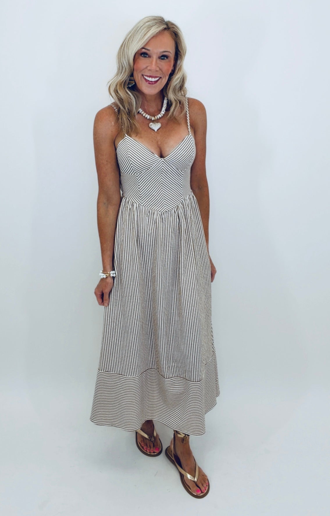 Basque Beauty Dress (brown)