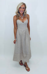 Basque Beauty Dress (brown)