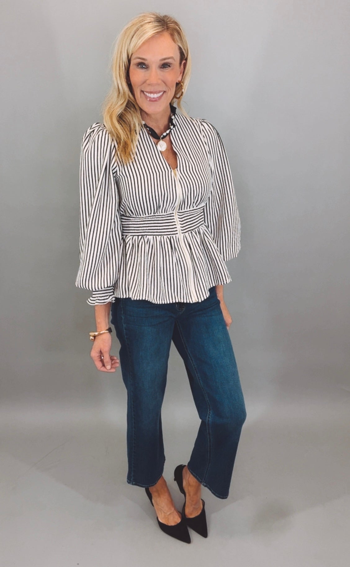 Signature Line Top (black)