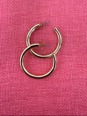 Confident Classic Hoop