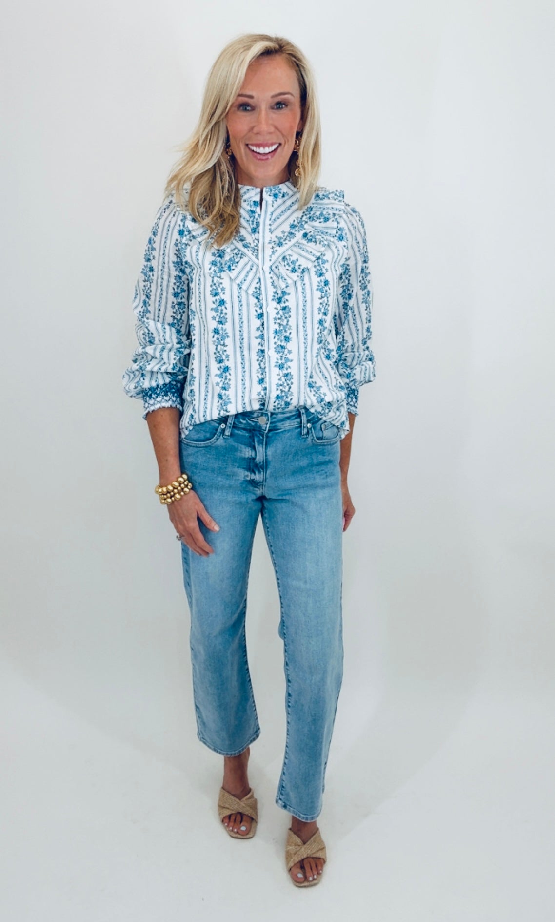 Bowed Straight Leg Jean