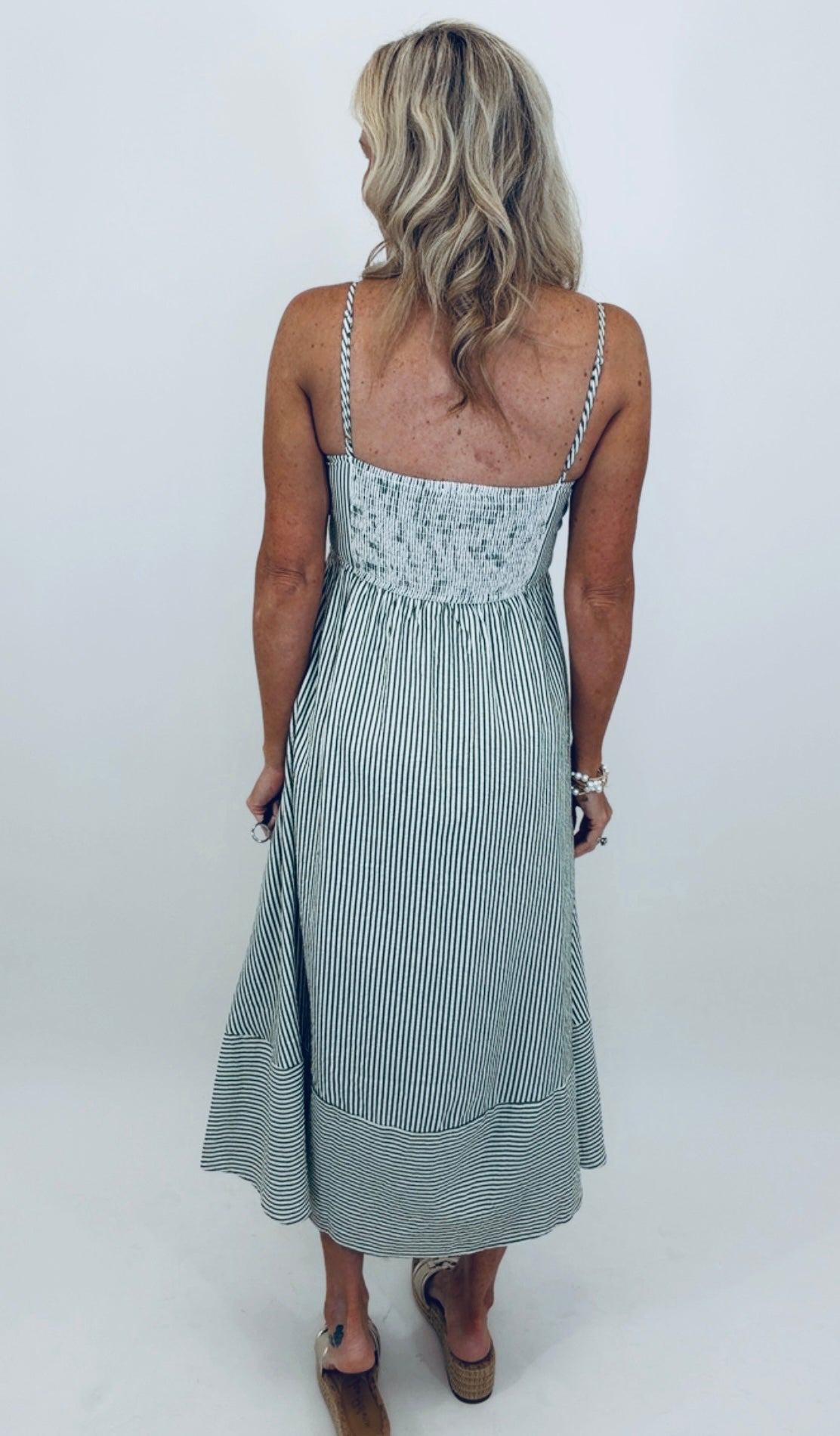 Basque Beauty Dress (green)
