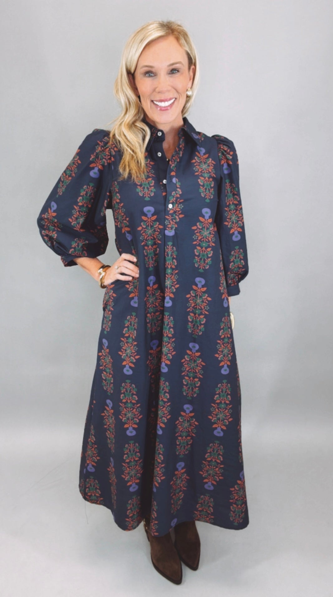 Storyline Midi Dress (navy)