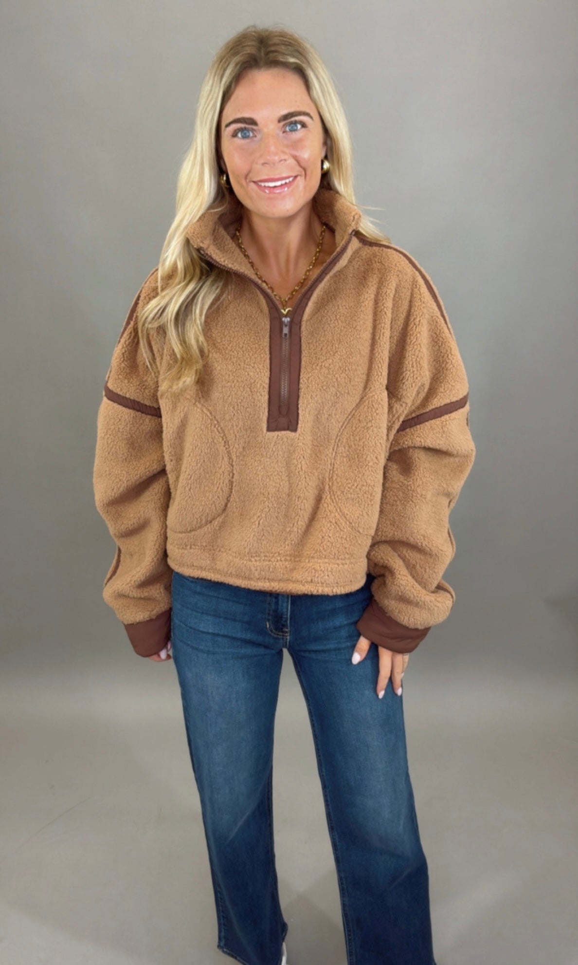 Alpine Retreat Pullover (camel)