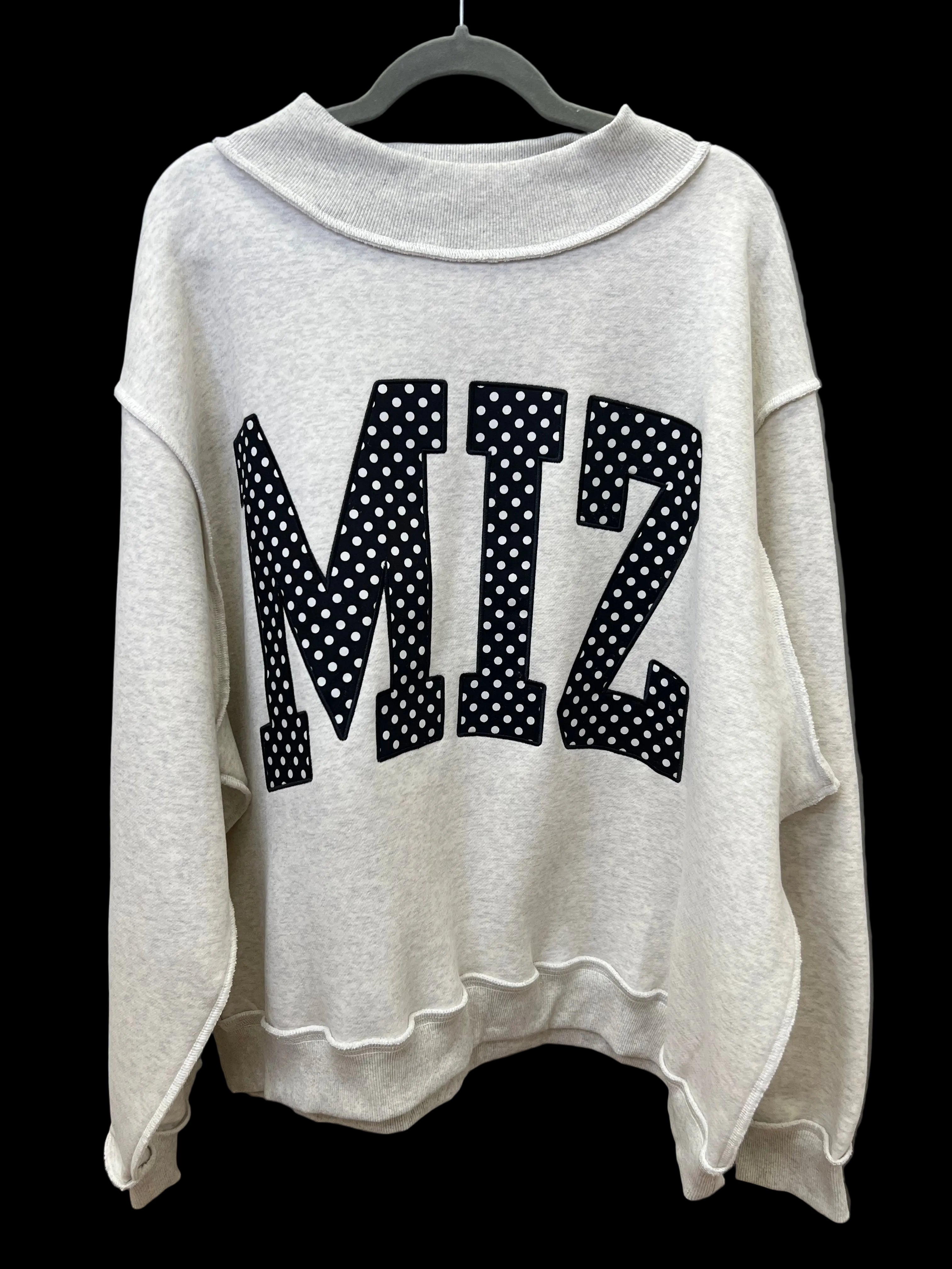 MIZ Mockneck Sweatshirt